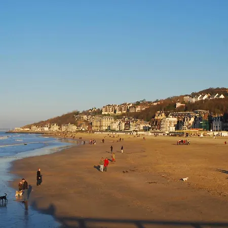 Otel Le Reynita Trouville-sur-Mer